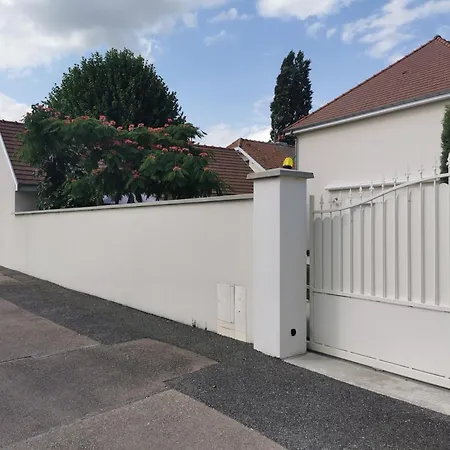 בית נופש Maisonnette La Chapelle-Saint-Luc